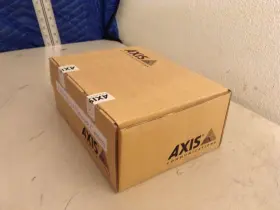 0550-001 AXIS Closed Circuit Cameras #2