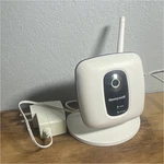 Honeywell Ipcam-w12 Ip Network Surveillance Camera White With Power Adapter. Fixed Price $42.00.